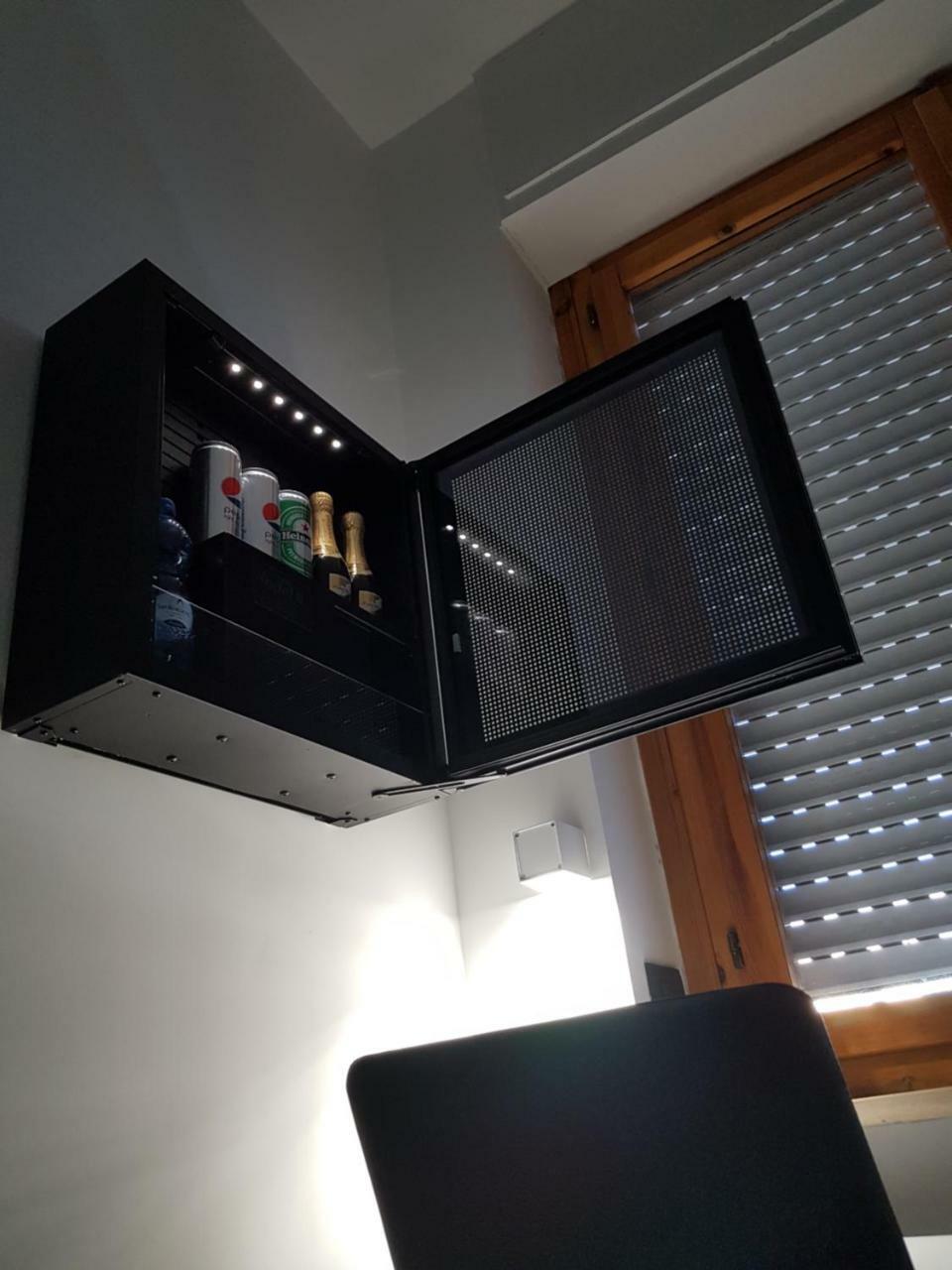 Ff B&B Rom Exteriör bild