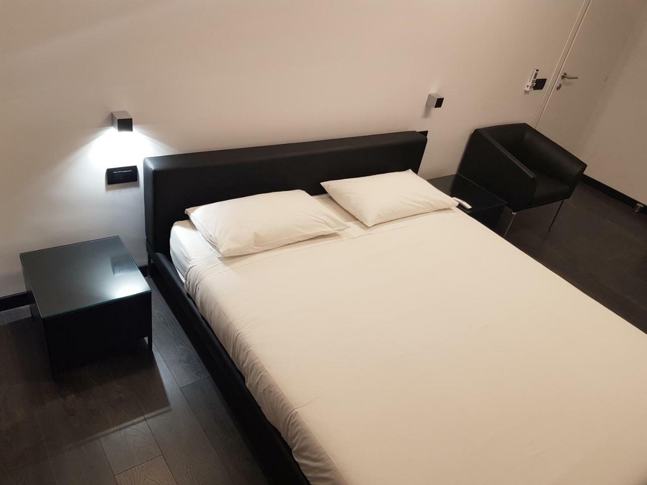 Ff B&B Rom Exteriör bild