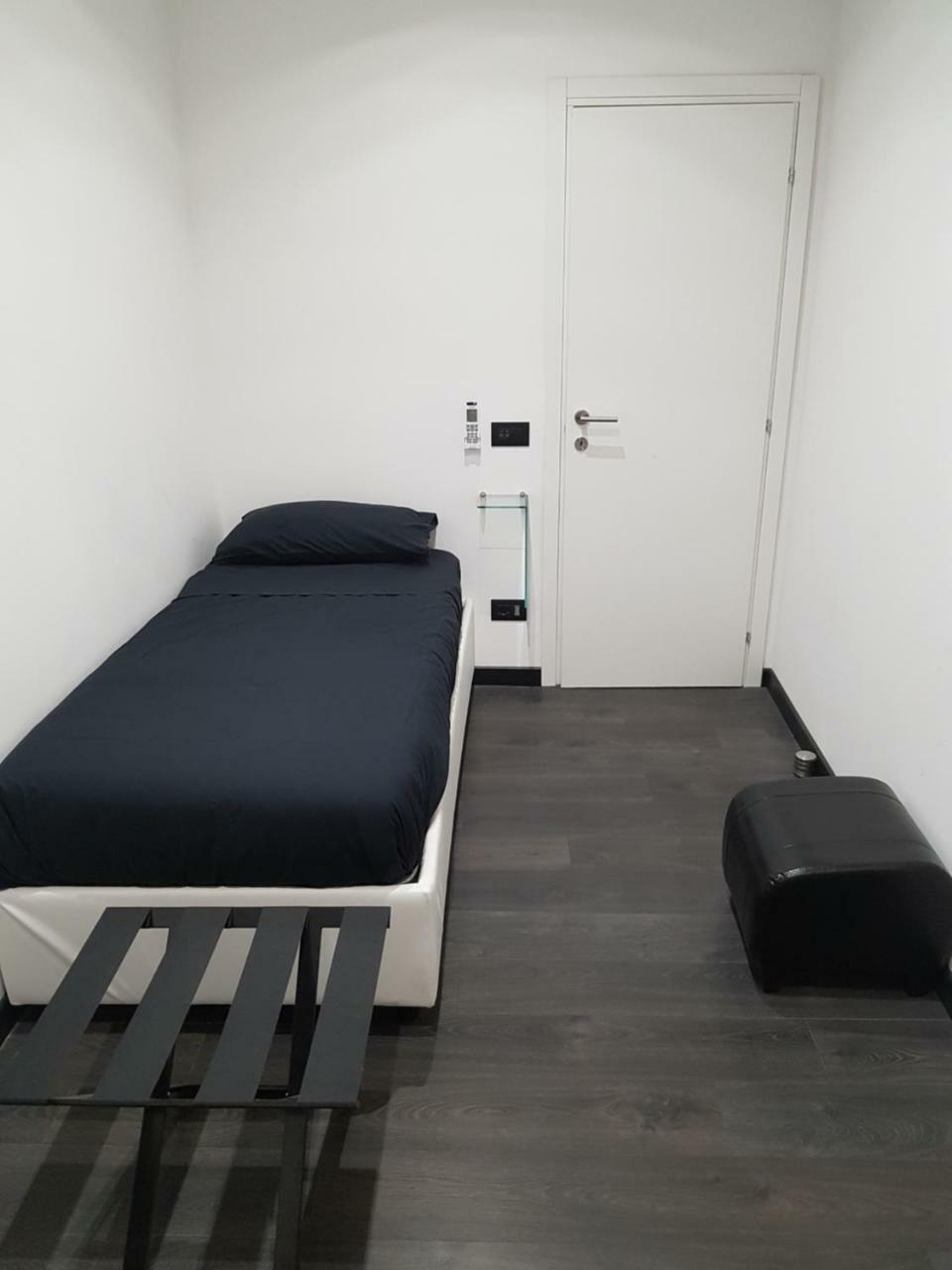Ff B&B Rom Exteriör bild